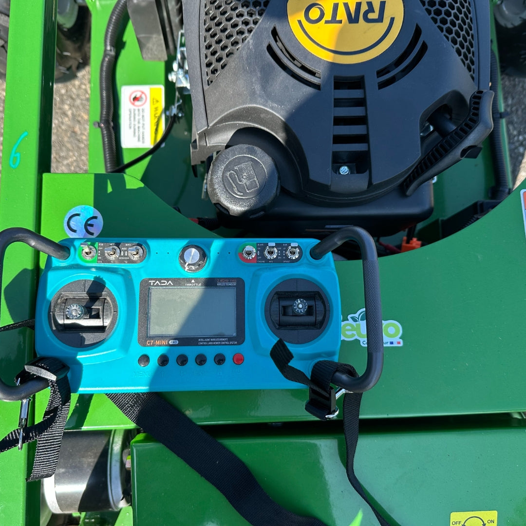 KRO500S - Tondeuse à gazon radiocommandée
