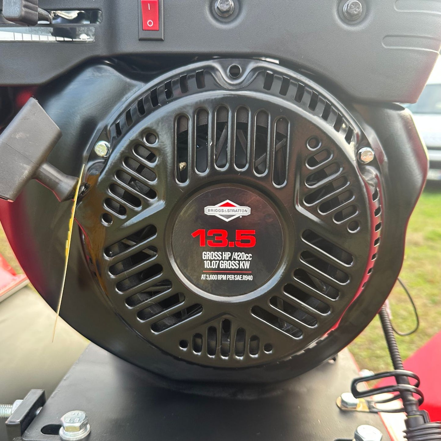 WoodRex 150S - Broyeur de branches et végétaux 13,5CV Briggs & Stratton